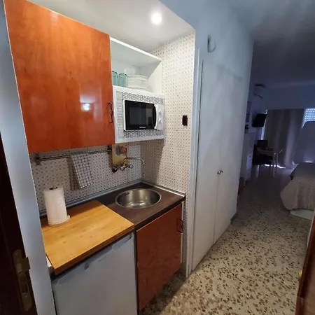Estudio Centrico Cerca Playa * Torremolinos